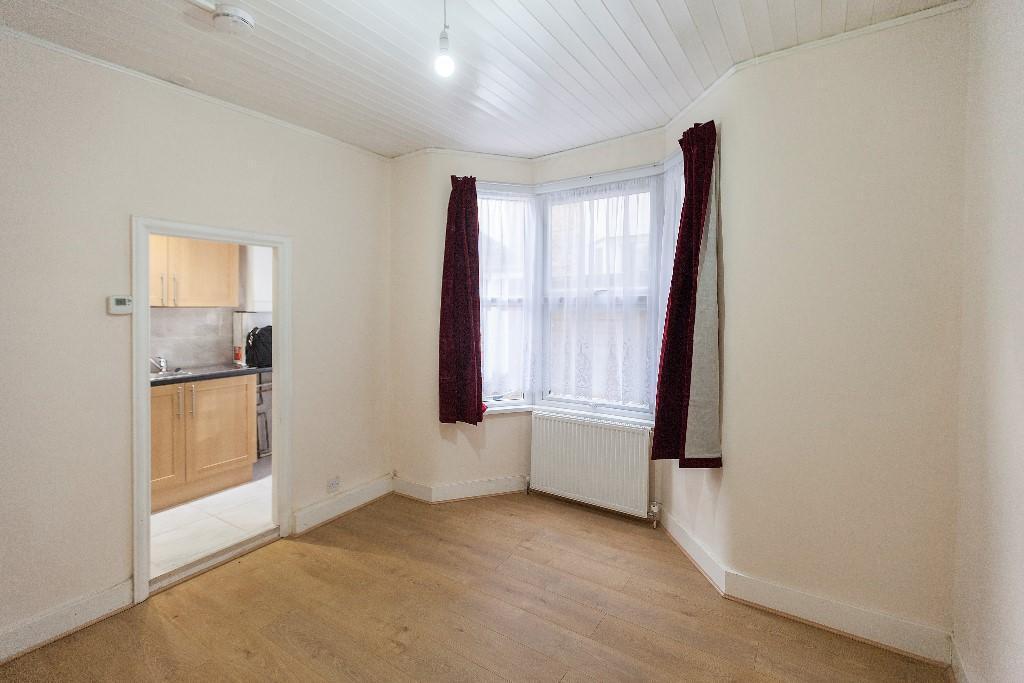 Clements Road, London, E6 2DF